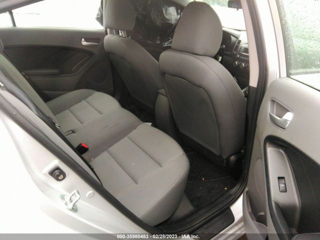 3KPFK4A70HE142309 KIA FORTE LX