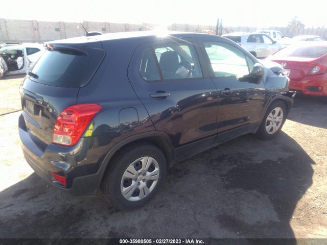 Chevrolet TRAX LS 2019 3GNCJKSB9KL162808 Image 5