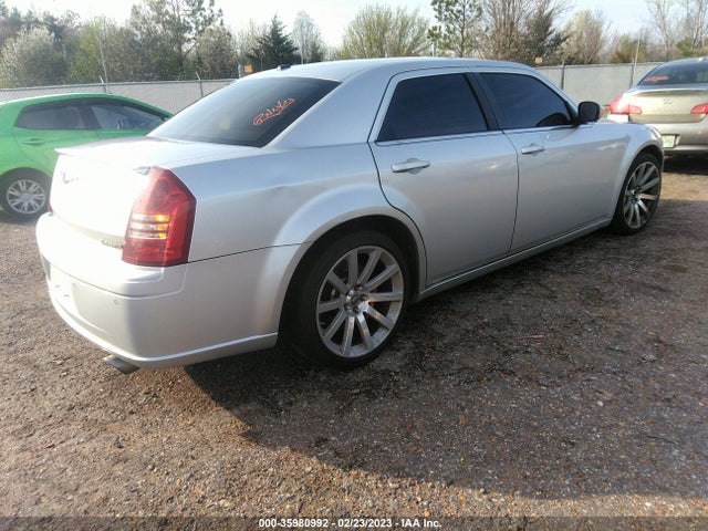 2007 CHRYSLER 300 C SRT8 VIN: 2C3KA73W77H839443