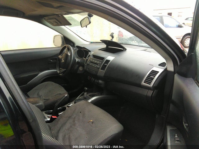 JA4MT31X67U002676 Mitsubishi Outlander Ls