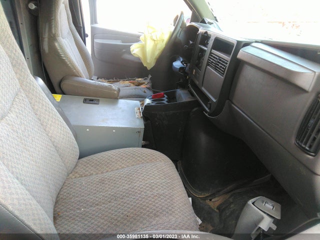 Chevrolet EXPRESS CARGO VAN 2006 1GCFG15X661147489 Image 7