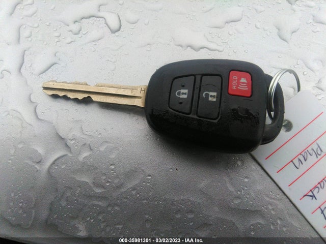 Toyota Rav4 Xle 2014 2T3RFREV0EW221163 Image 3