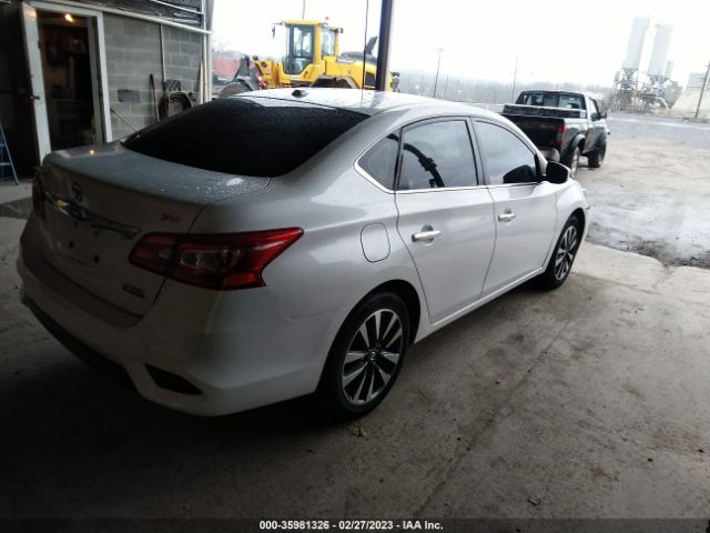 3N1AB7AP6KY272616 Nissan SENTRA SV