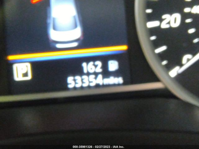 3N1AB7AP6KY272616 Nissan SENTRA SV