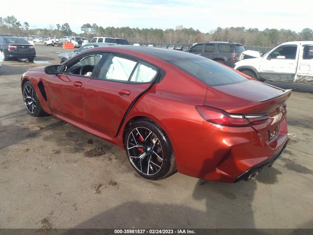 2022 BMW M8, VIN: WBSGV0C09NCJ88267