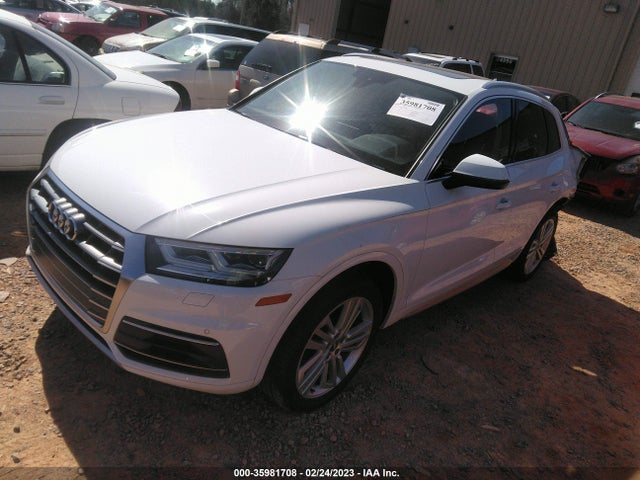 WA1BNAFY0J2145424 Audi Q5 Premium Plus