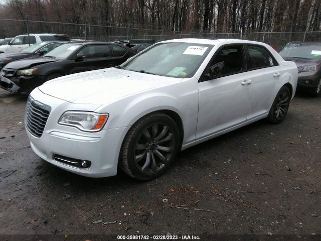 Chrysler 300 300s 2014 2C3CCABG3EH296952 Image 2