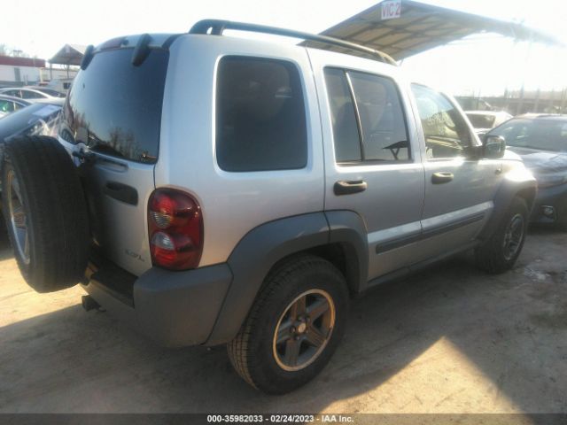 1J4GL48KX5W567544 Jeep Liberty Sport