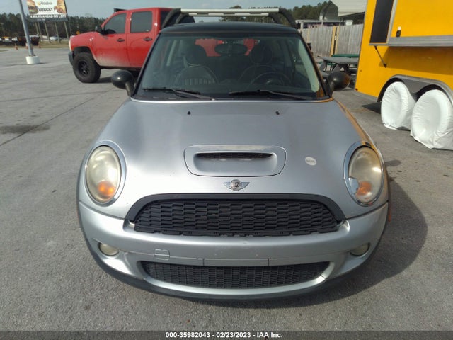 2007 MINI COOPER HARDTOP S VIN: WMWMF73517TL87387