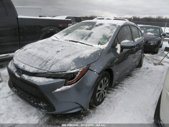 Toyota Corolla Hybrid Le 2021 JTDEAMDE9MJ027178 Image 2
