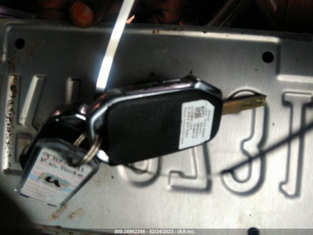 3KPF24AD4ME338303 KIA Forte Lxs