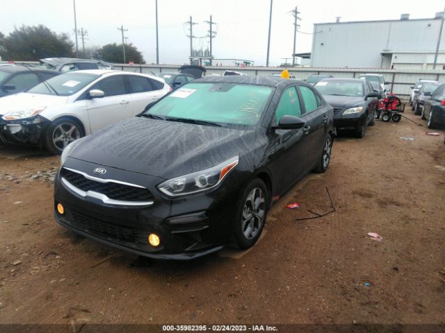 3KPF24AD4ME338303 KIA Forte Lxs