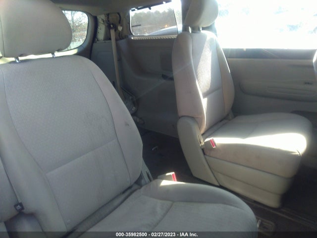 2016 KIA SEDONA LX VIN: KNDMB5C19G6177893