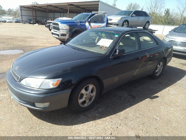 JT8BF28G4W0107936 Lexus ES 300 LUXURY SPORT SDN