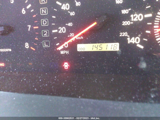 JT8BF28G4W0107936 Lexus ES 300 LUXURY SPORT SDN