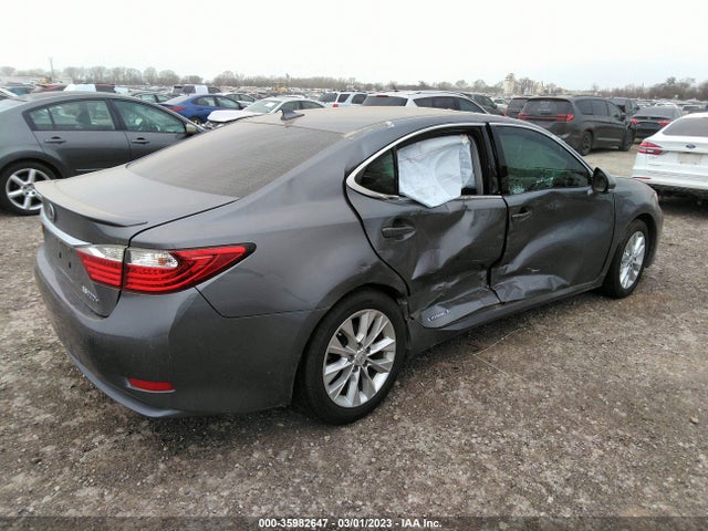 JTHBW1GG2E2045032 Lexus Es 300h Hybrid
