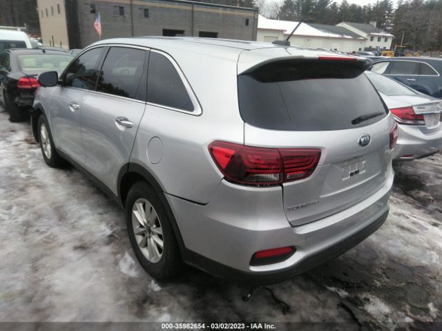 5XYPGDA56KG488024 KIA Sorento Lx V6
