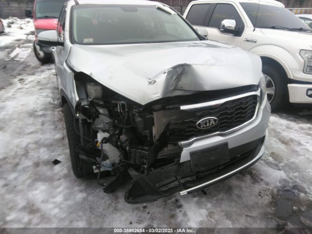 5XYPGDA56KG488024 KIA Sorento Lx V6