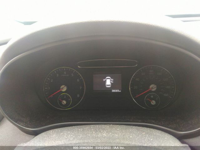 5XYPGDA56KG488024 KIA Sorento Lx V6