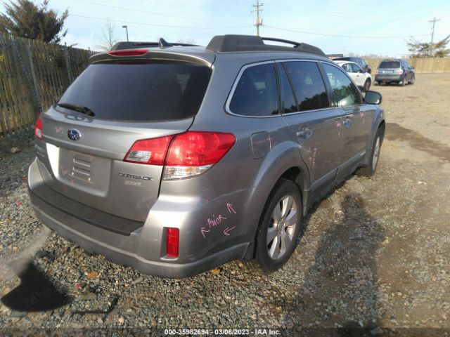 4S4BRBKC3B3391997 Subaru Outback 2.5i Limited Pwr Moon
