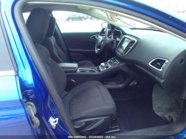 Продаж на аукціоні авто 2016 Chrysler 200 Limited, vin: 1C3CCCABXGN172625, номер лоту: 35982842