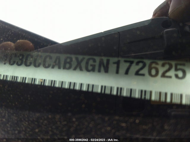 Продаж на аукціоні авто 2016 Chrysler 200 Limited, vin: 1C3CCCABXGN172625, номер лоту: 35982842