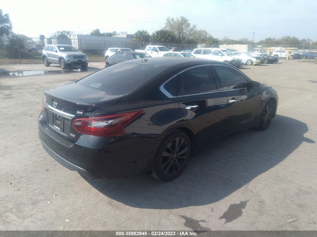 2018 Nissan Altima, VIN: 1N4AL3AP3JC198975