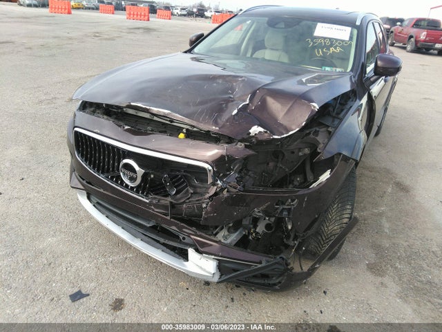 2017 Volvo V90, VIN: YV4A22NL7H1000772