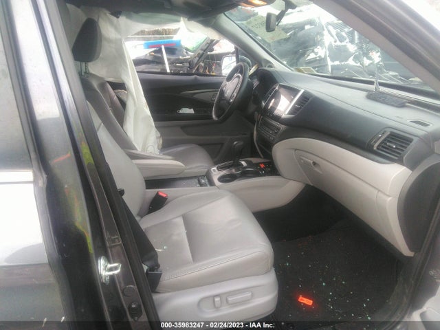2018 Honda Pilot, VIN: 5FNYF6H51JB011127