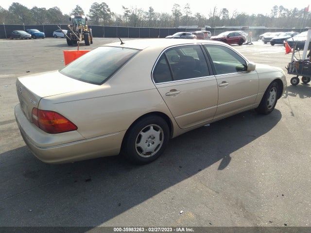Lexus LS 430 2002 JTHBN30F320078032 Image 5
