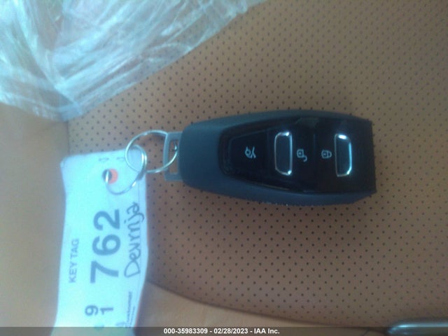 2021 Aston Martin DBX, VIN: SCFVUJAW8MTV00691