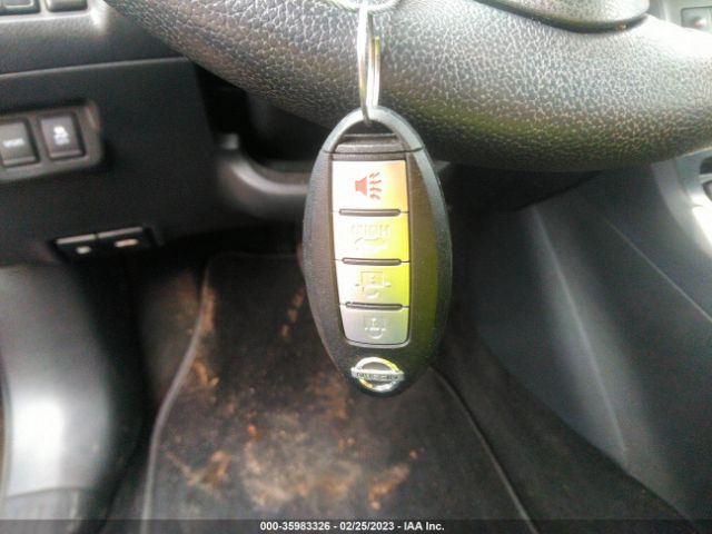 3N1AB7AP3JL636793 Nissan SENTRA SV