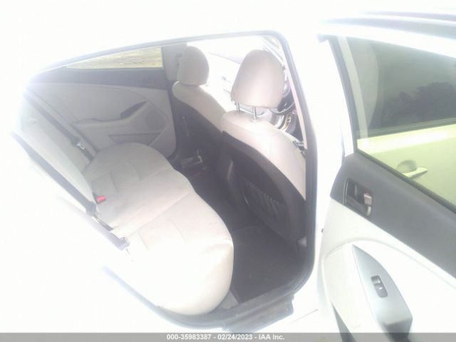 KNAGM4A74F5602754 KIA Optima Lx
