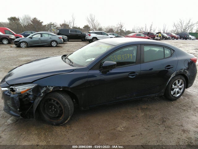 2018 MAZDA MAZDA3 4-DOOR SPORT VIN: 3MZBN1U71JM199501