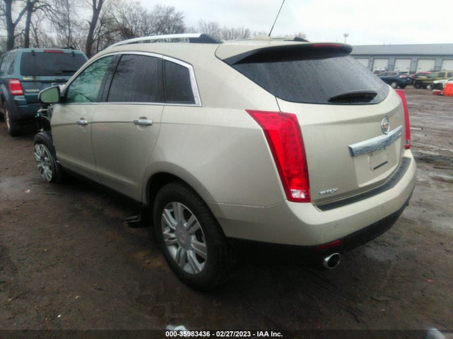 Cadillac Srx Luxury Collection 2015 3GYFNBE35FS555323 Image 3