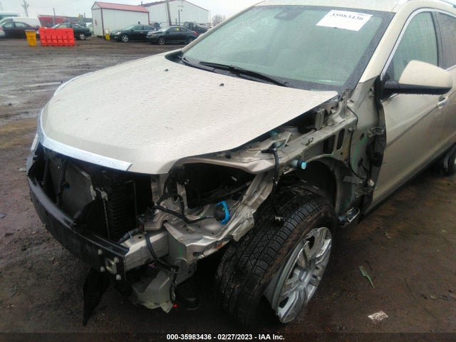 Cadillac Srx Luxury Collection 2015 3GYFNBE35FS555323 Image 6