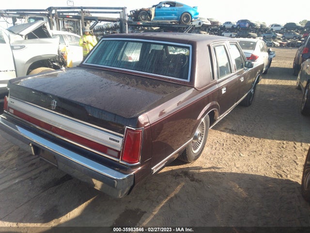 Lincoln Town Car 1988 1LNBM81F8JY745785 Image 5