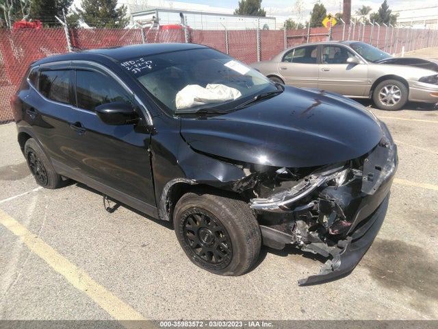 Nissan Rogue Sport S 2018 JN1BJ1CP6JW500153 Image 1