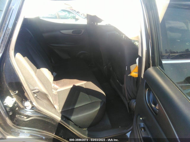 Nissan Rogue Sport S 2018 JN1BJ1CP6JW500153 Image 9