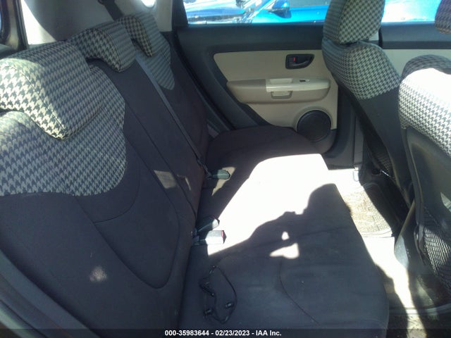 KIA Soul ! 2010 KNDJT2A22A7074021 Image 8