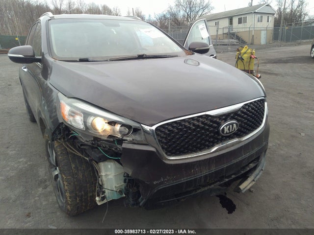 2016 Kia Sorento, VIN: 5XYPHDA11GG016105