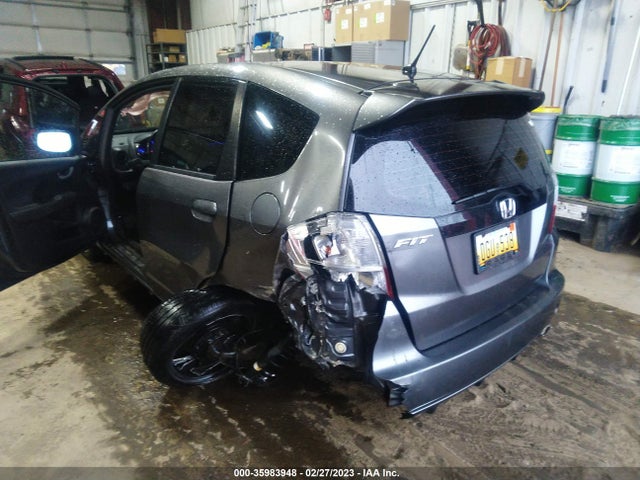 2012 HONDA FIT SPORT VIN: JHMGE8H58CC015118