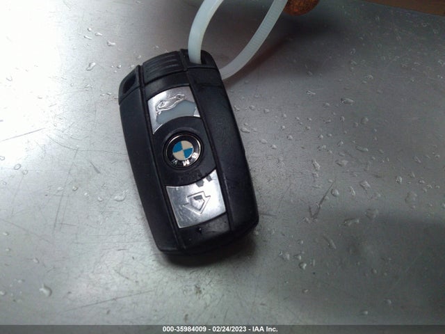 BMW 5 Series 528i 2010 WBANU5C51AC126041 Image 3
