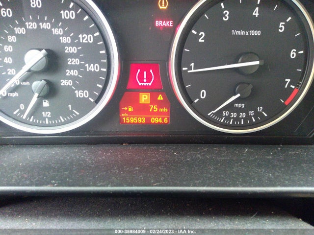 BMW 5 Series 528i 2010 WBANU5C51AC126041 Image 8