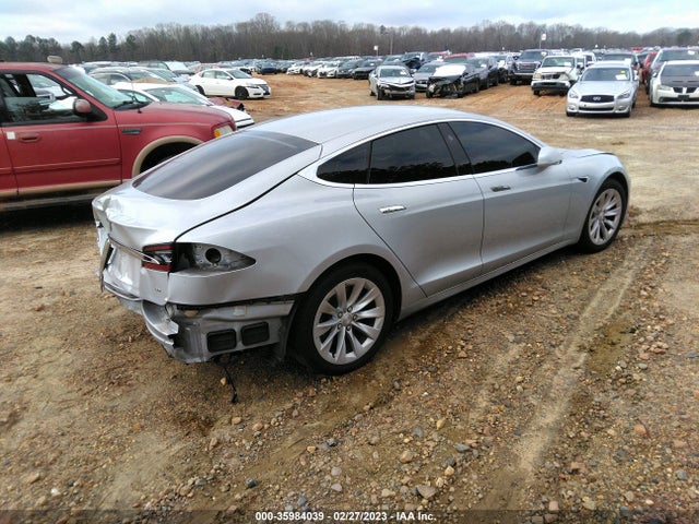 Tesla Model S 60 2016 5YJSA1E1XGF175882 Image 5