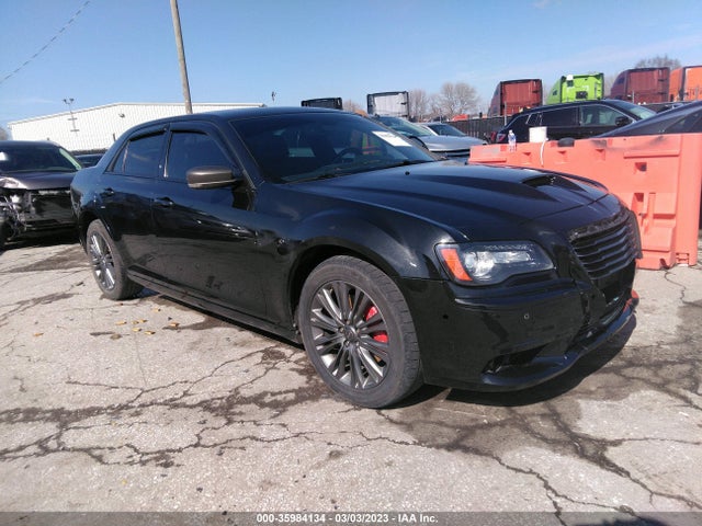 Chrysler 300 300c John Varvatos 2014 2C3CCAJT2EH240449 Image 1