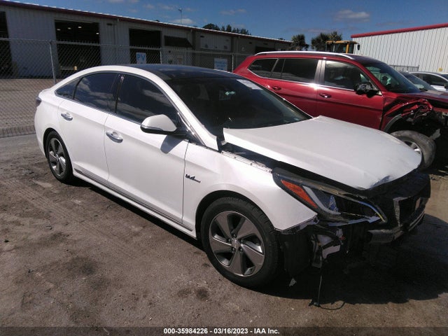 2017 Hyundai Sonata, VIN: KMHE34L16HA054106