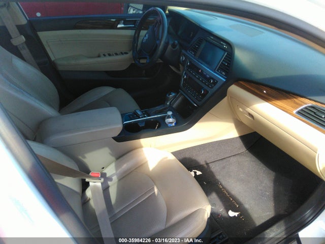 2017 Hyundai Sonata, VIN: KMHE34L16HA054106