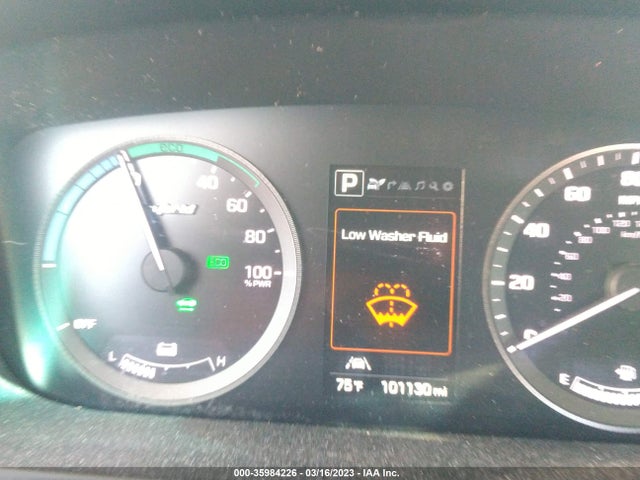2017 Hyundai Sonata, VIN: KMHE34L16HA054106