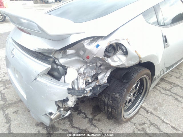 2015 Nissan Z, VIN: JN1AZ4EH6FM443015